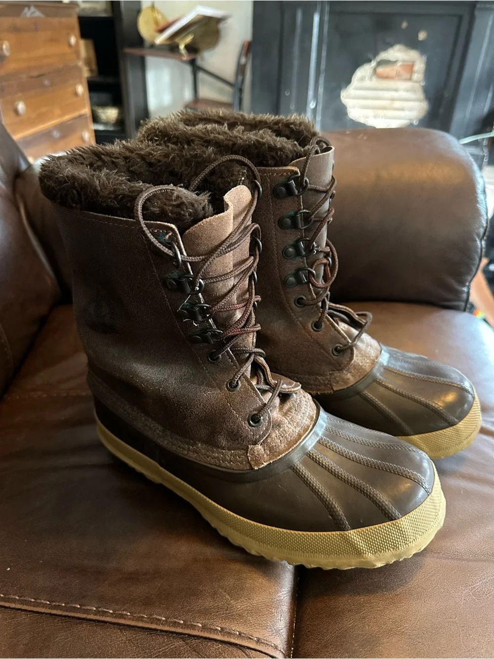 Eddie Bauer for sorel womans Brown Insulated Winter Rain Boots